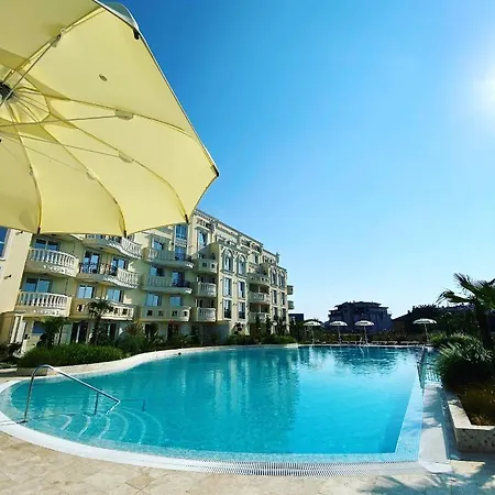 Daire Bliss With A Pool Ravda