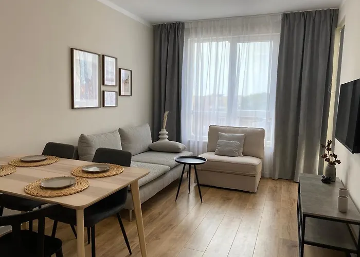 Bliss With A Pool Равда